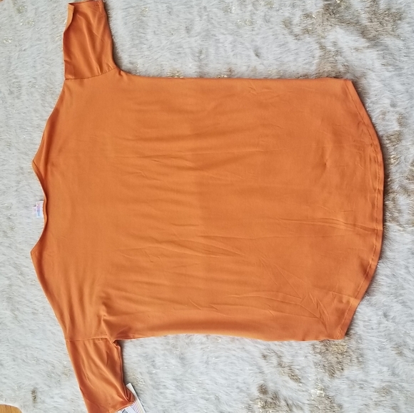 LuLaRoe Irma Tunic - Picture 5 of 8
